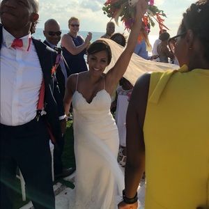 Beautiful destination wedding dress!!